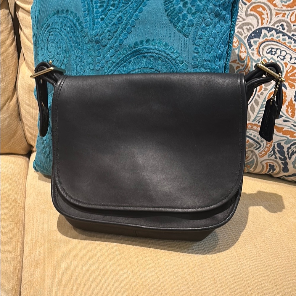 Black Leather Coach Shoulder Bag